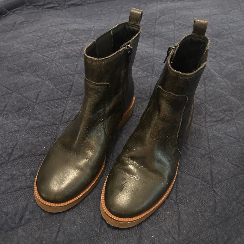 Lucky Brand Black Leather Ankle Boots